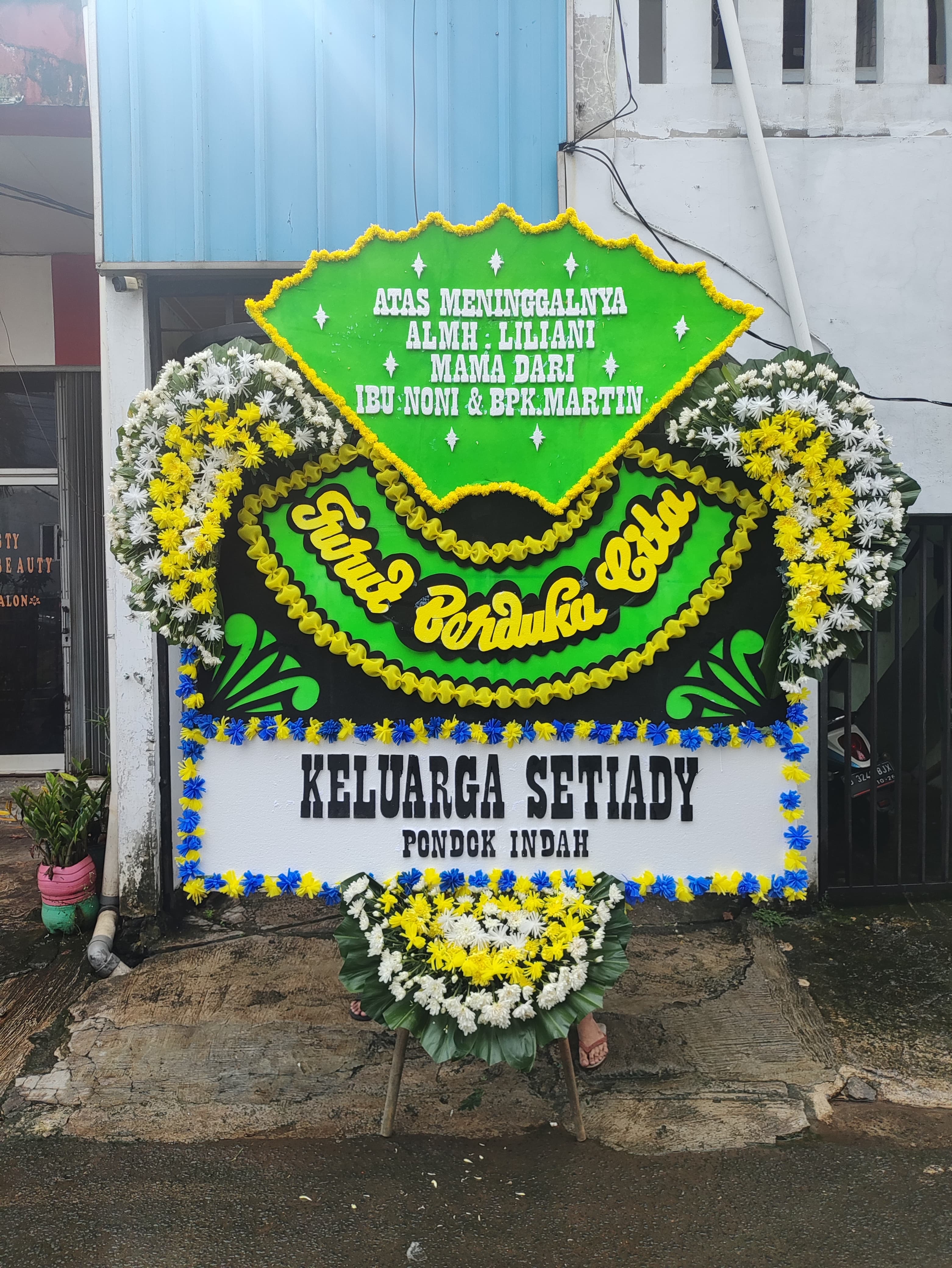 Bunga Papan Murah Ke Jelambar | Amarin Florist, Tlfon/Wa: 08111234547