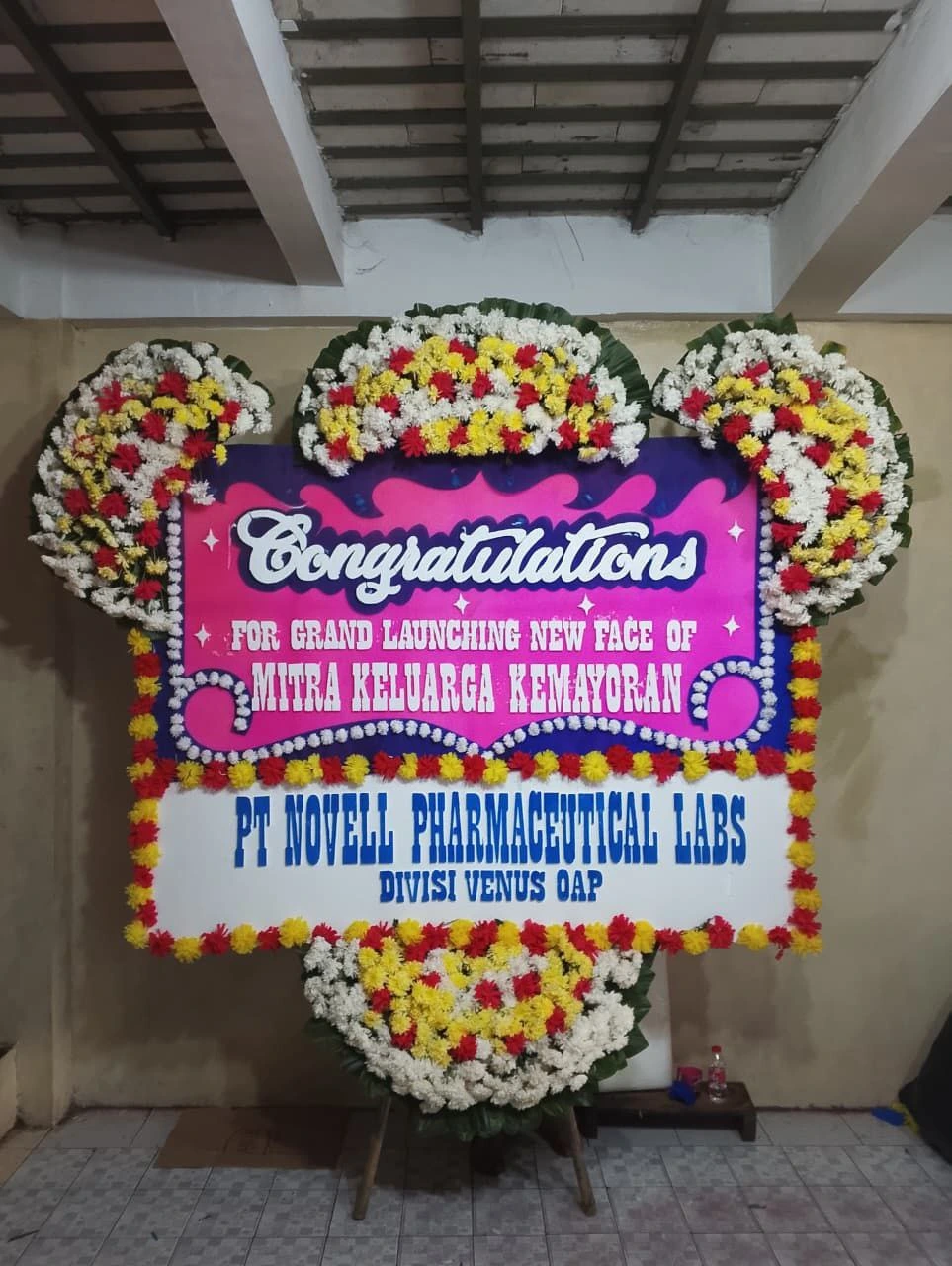 Bunga Papan Untuk Pembukaan Toko di PIK | Solusi Elegan untuk Momen Berkesan