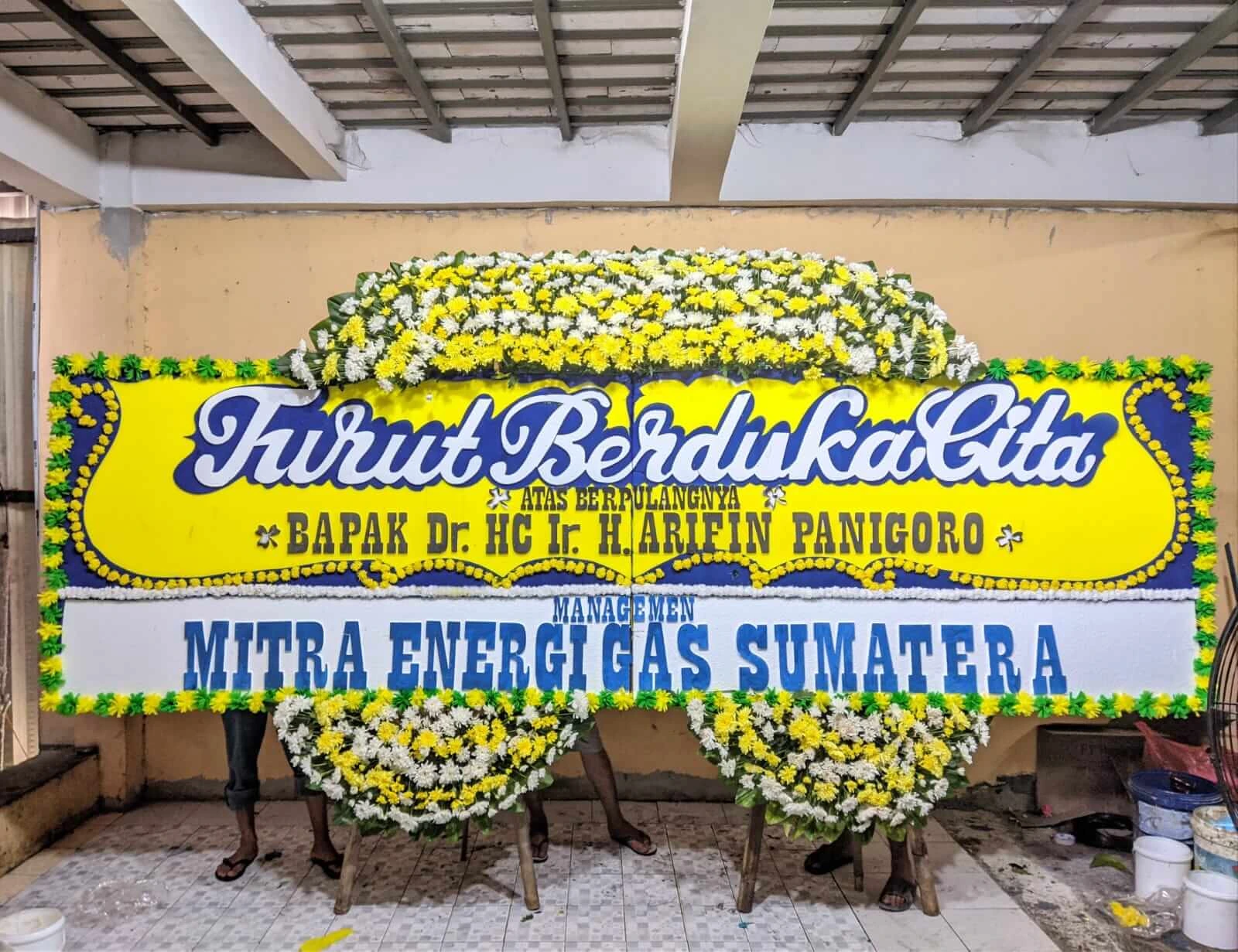 Toko Bunga Karang Anyar | Rangkaian Bunga Segar