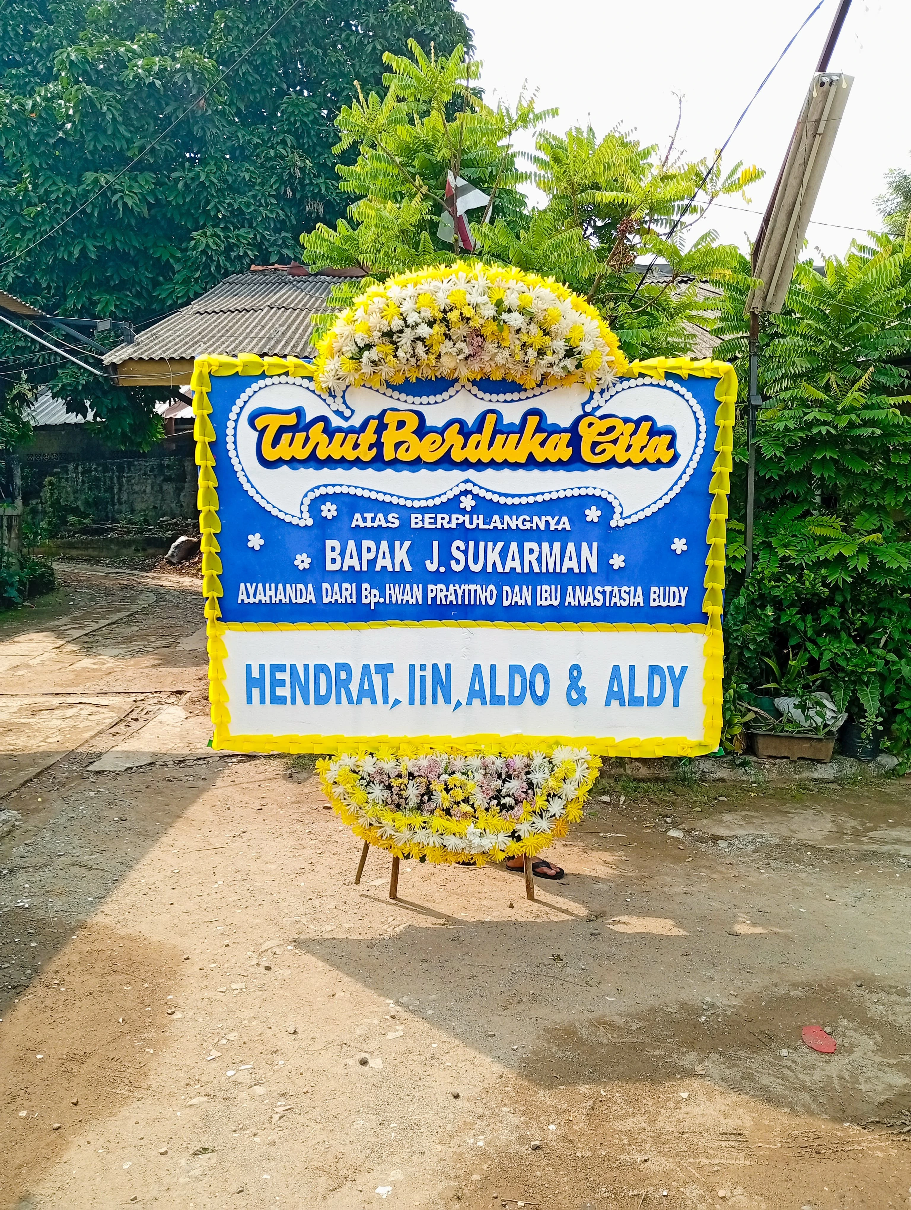 Toko Bunga Pademangan Timur | Karangan Eksklusif