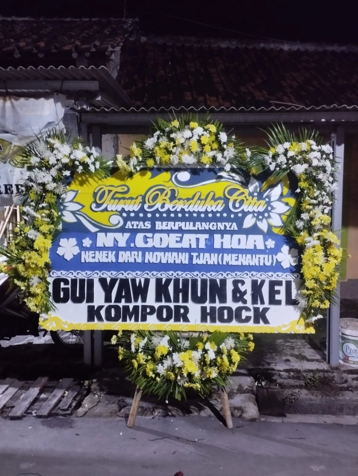 Toko Bunga Rumah Duka di Golden Gate Cirebon